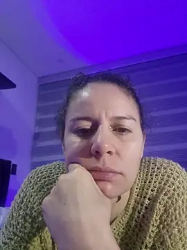 Nina vallon online show from 07-15-26, 10:09