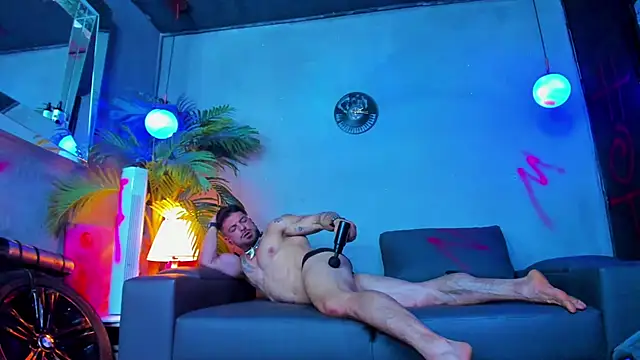 dennis cox1 online show from 09-14-25, 07:02