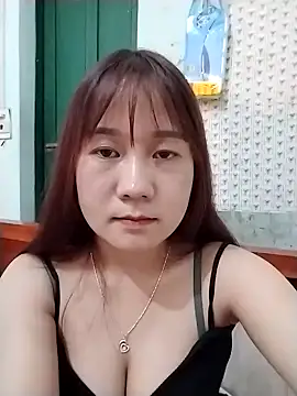 Snapshot of qinejr37 chatting on 09-09-25, 11:21 qinejr37 online show from 09-09-25, 11:21