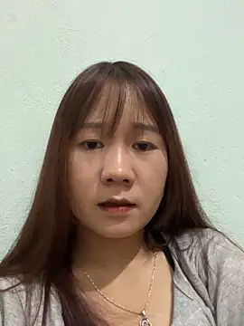 Snapshot of qinejr37 chatting on 10-05-25, 11:08 qinejr37 online show from 10-05-25, 11:08