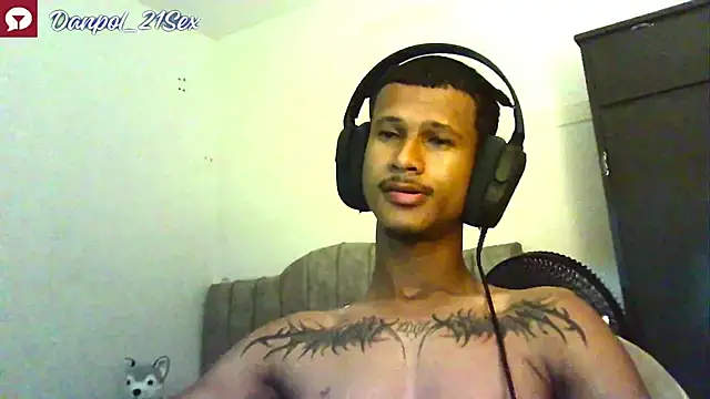 Snapshot of Danpol_21sex chatting on 07-07-26, 01:30 Danpol 21sex online show from 07-07-26, 01:30