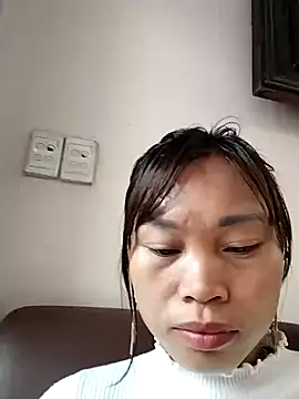   Ngoc20   online show from 03-08-26, 06:06