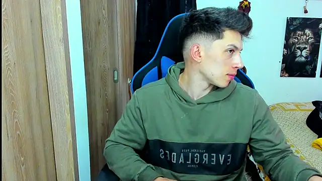 javiersexymann online show from 01-20-25, 07:57