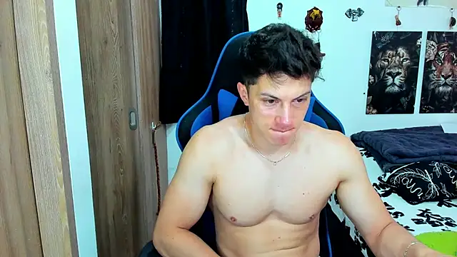 javiersexymann online show from 02-17-25, 08:36