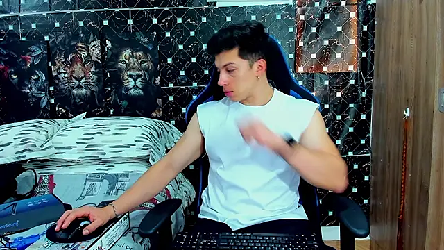 javiersexymann online show from 03-03-26, 06:03