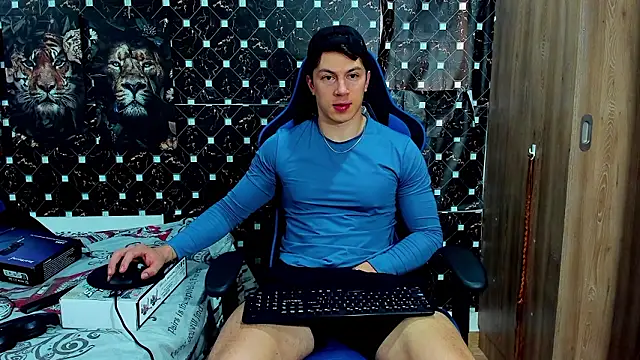 javiersexymann online show from 03-25-26, 10:05