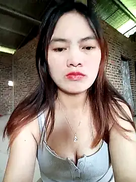 Snapshot of Findongg chatting on 09-20-25, 01:39 Findongg online show from 09-20-25, 01:39