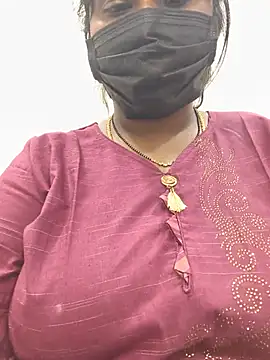 Snapshot of chaitara-reddy chatting on 06-18-26, 09:58 chaitara-reddy online show from 06-18-26, 09:58