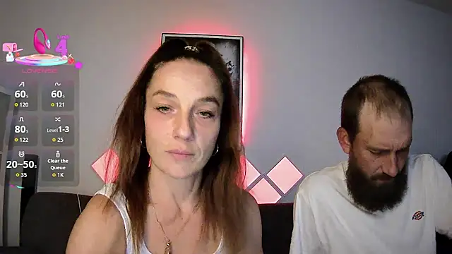 XBellaXundXUweX online show from 09-13-25, 07:57