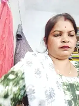 Rajnee33A online show from 11-05-25, 10:48