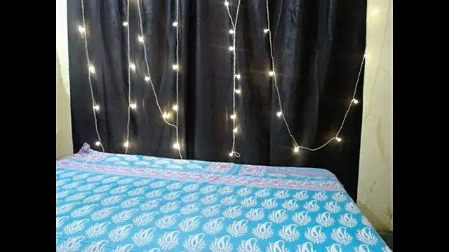 Vanya 7 online show from 11-28-25, 11:13