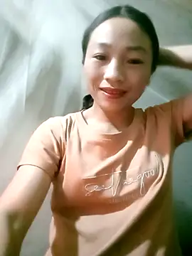 lucybaby00 online show from 12-04-25, 06:27