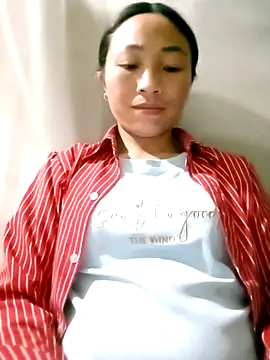 Snapshot of lucybaby00 chatting on 04-25-26, 02:14 lucybaby00 online show from 04-25-26, 02:14