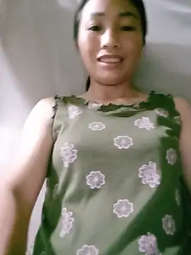 Snapshot of lucybaby00 chatting on 07-18-26, 10:57 lucybaby00 online show from 07-18-26, 10:57