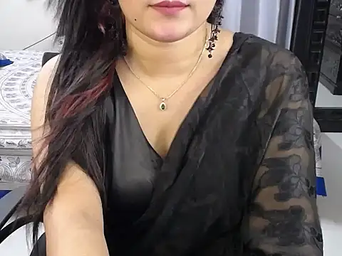 Snapshot of Ridiha_Pari chatting on 10-19-25, 04:18 Ridiha Pari online show from 10-19-25, 04:18