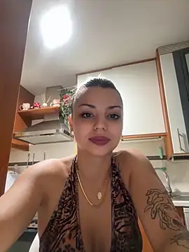Snapshot of NoeliaGarcia17 chatting on 10-12-25, 08:41 NoeliaGarcia17 online show from 10-12-25, 08:41