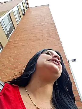 Eiimy pretty online show from 10-23-25, 08:18