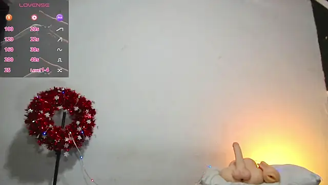 Snapshot of Angel_latinboy chatting on 11-29-25, 02:14 Angel latinboy online show from 11-29-25, 02:14