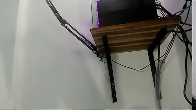 skinnyverus18 online show from 05-23-26, 07:29