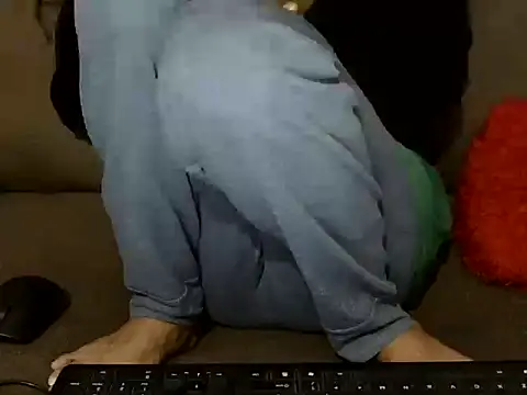 Snapshot of Your-muskan chatting on 11-27-25, 02:13 Your-muskan online show from 11-27-25, 02:13