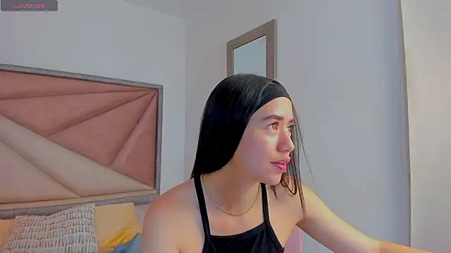 SaraWagner  online show from 03-03-26, 12:17