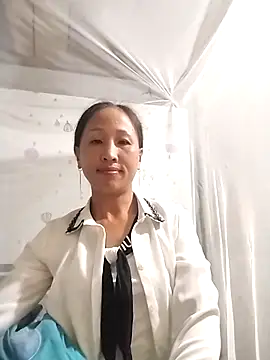 cute love00 online show from 10-07-25, 11:02