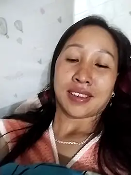 cute love00 online show from 02-18-26, 10:39