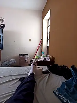 ReyesSau online show from 11-04-25, 03:33