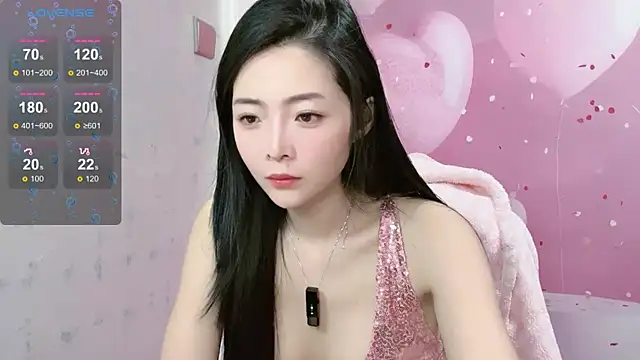 Snapshot of Ya-Ya- chatting on 01-15-26, 11:37 Ya-Ya- online show from 01-15-26, 11:37