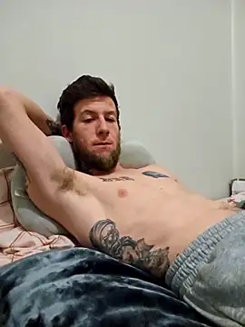 Snapshot of Couplesplay1 chatting on 09-13-25, 12:49 Couplesplay1 online show from 09-13-25, 12:49