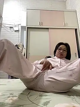 Vitamin sexy online show from 12-14-25, 11:42