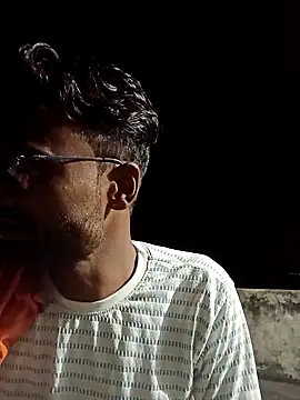 Snapshot of 96rose chatting on 09-25-25, 02:10 96rose online show from 09-25-25, 02:10