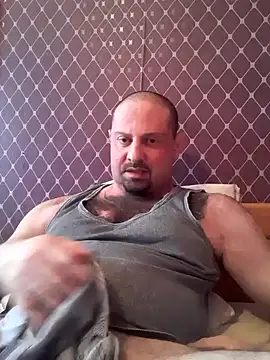  NEREZA  online show from 10-17-25, 02:41