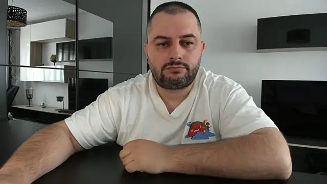 Snapshot of DravenPeak chatting on 06-23-26, 12:25 DravenPeak online show from 06-23-26, 12:25