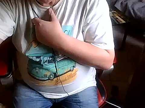 Snapshot of sgtpepers chatting on 11-29-25, 11:57 sgtpepers online show from 11-29-25, 11:57