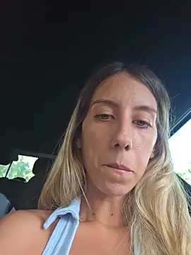 Snapshot of PetiteSecrets chatting on 09-12-25, 03:56 PetiteSecrets online show from 09-12-25, 03:56