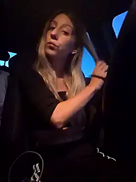 Snapshot of PetiteSecrets chatting on 10-23-25, 05:33 PetiteSecrets online show from 10-23-25, 05:33