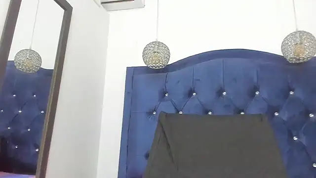 candy big tits18 online show from 02-10-26, 12:26