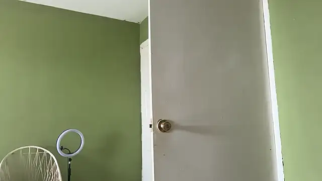 Liaprettygirl online show from 02-21-26, 05:47