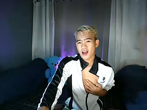 xx topless online show from 11-12-25, 07:35