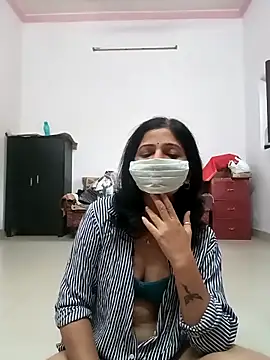 BITEXBABYlove online show from 10-17-25, 02:04