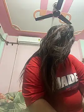 indian-hotmilfs online show from 11-14-25, 01:43