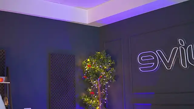 SiennaRuh online show from 01-15-26, 12:43