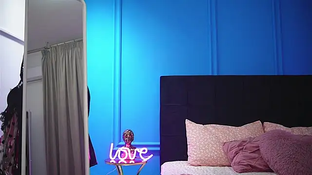 alexxisrae online show from 11-15-25, 04:21