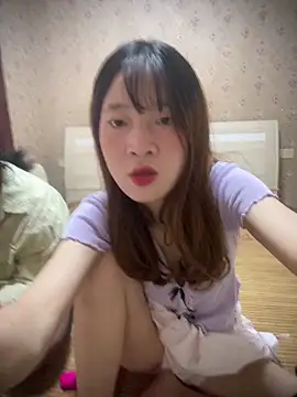 Snapshot of littleqiu chatting on 09-14-25, 10:03 littleqiu online show from 09-14-25, 10:03