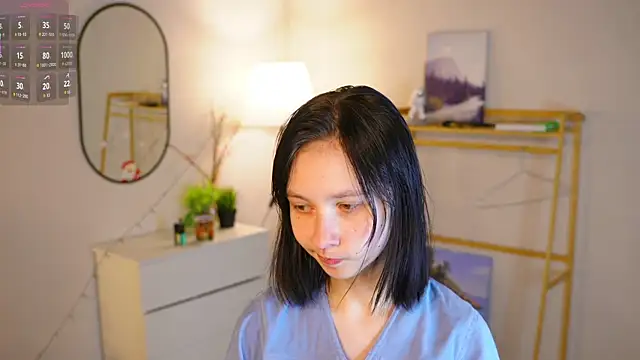 SuzanneHowse online show from 01-11-26, 03:11