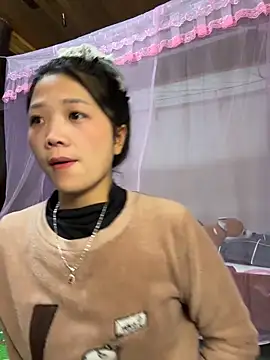 thaoyeuuu online show from 11-14-25, 12:15