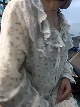 Snapshot of bunny_b4nny chatting on 11-25-25, 09:09 bunny b4nny online show from 11-25-25, 09:09