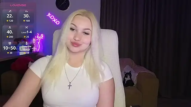 Snapshot of adrelaxina chatting on 04-21-26, 07:06 adrelaxina online show from 04-21-26, 07:06