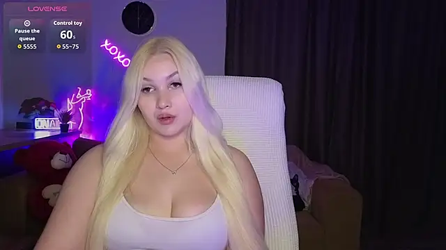 Snapshot of adrelaxina chatting on 05-07-26, 10:59 adrelaxina online show from 05-07-26, 10:59